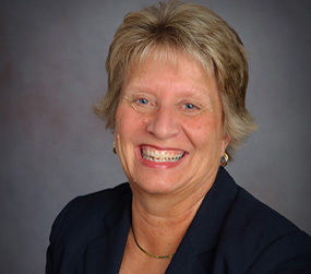 Julie Lewis